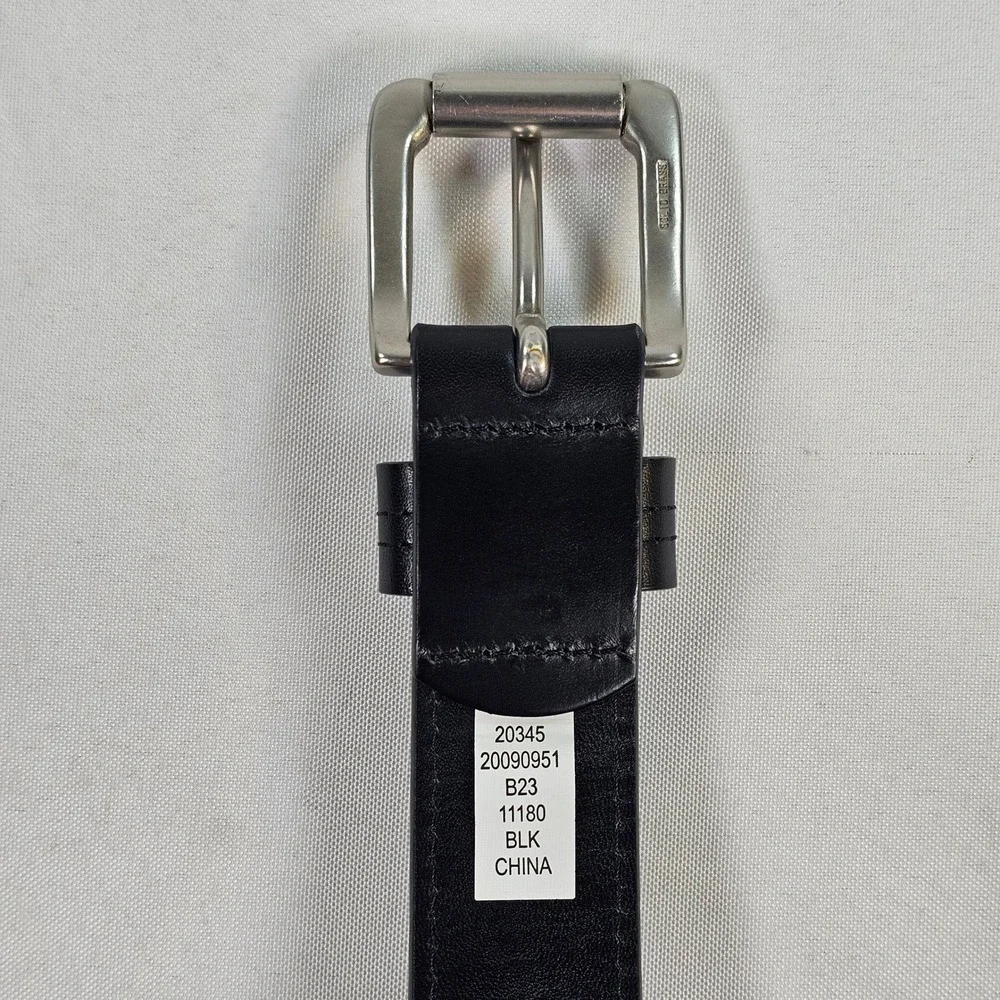 Duluth Trading Co Mens Black Leather Belt Solid Brass Buckle Size‎ 36 20345